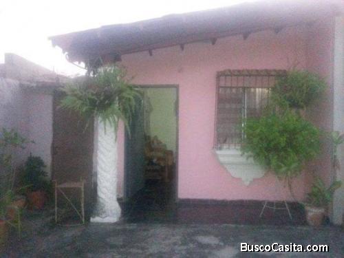 ACOGEDORA CASA EN LA URB. LUISA CACERES DE ARISMENDI. INDEPENDENCIA-YARACUY