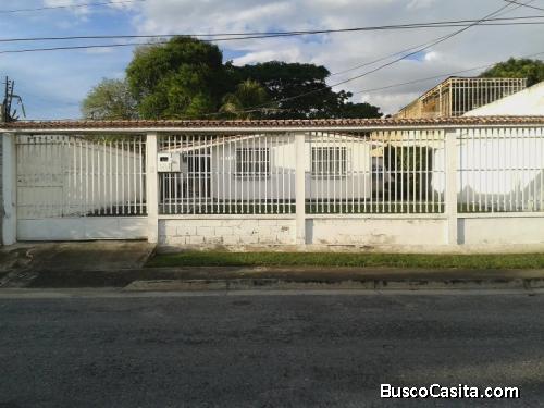 SKY GROUP VENDE Casa en Urbanización Corinsa de Cagua,