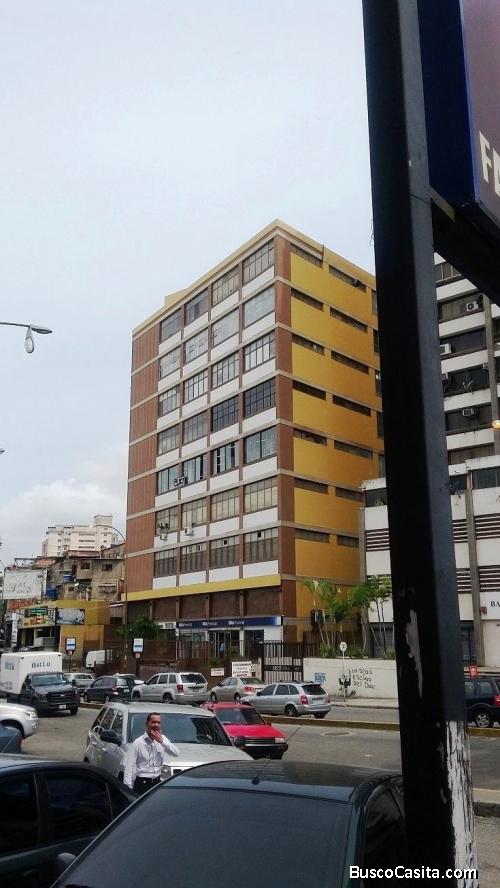 EXCELENTE PLANTA INDUSTRIAL AVE. ROMULO GALLEGOS 
