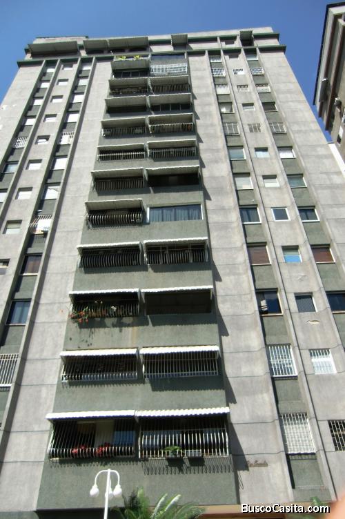 SANTA FE FRENTE AL CC STA. FE ORIGINAL MANTENIDO ,ILUMINADO VENTILADO 