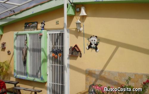 SE VENDE CASA REMODELADA EN CABUDARE