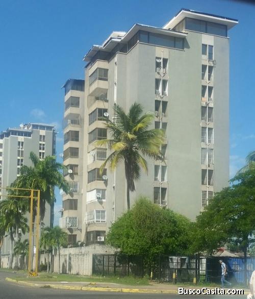 Amplio Apartamento en Residencias El Yagual - Alta Vista