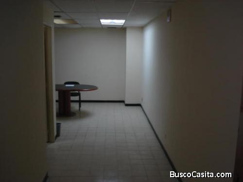 OFICINA COMERCIAL EN ALQUILER