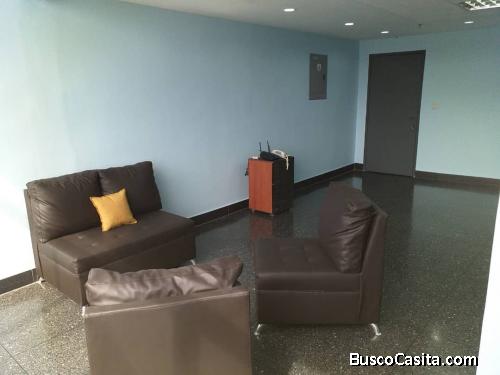 OFICINA EN ALQUILER MAIQUETIA - VARGAS