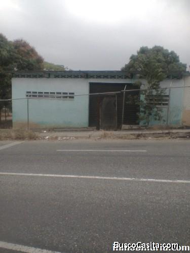 ALQUILO GALPON 200 M2