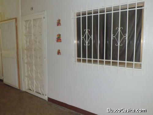 VENDO APARTAMENTO.  EN CHARALLAVE