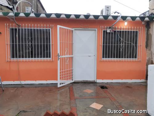 CASA EN LOS JARALES
