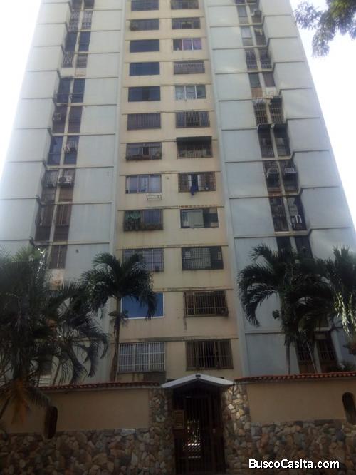 APARTAMENTO EN LOS CARACAROS