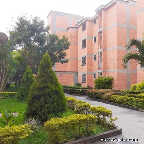 APARTAMENTO EN LAS TRINITARIAS CIUDAD ALIANZA