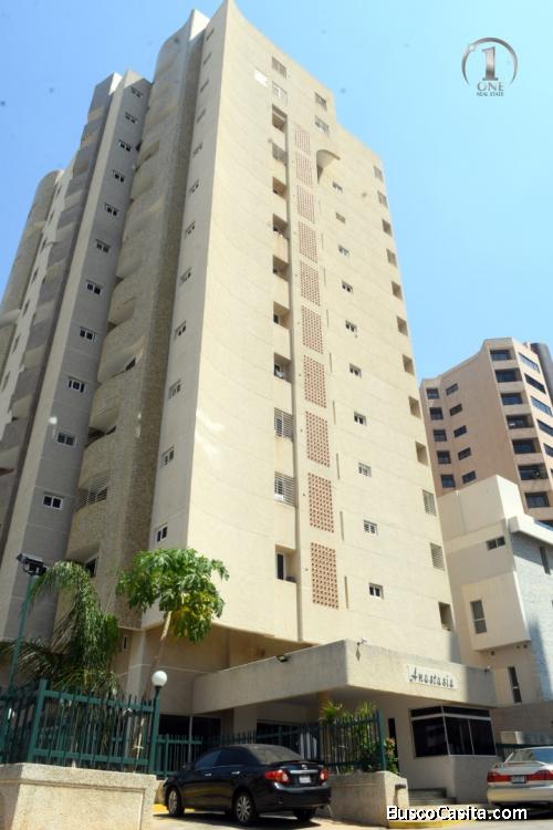 En Venta Apartamento en Edificio Anastasia