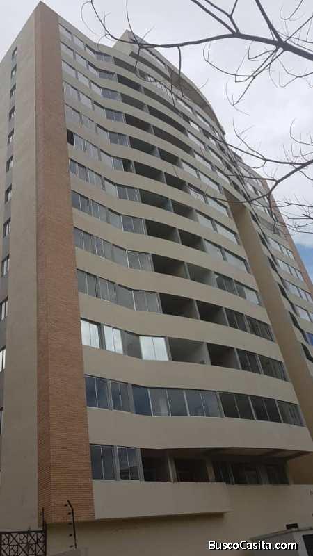 Apartamento en Sabana Larga, Valencia Sky Group FOCUS 04244120797 Gerardo Calderon Malave