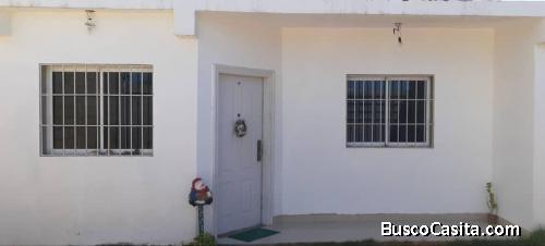 Casa en venta Puerta Maraven, Punto Fijo RAH 19-20295
