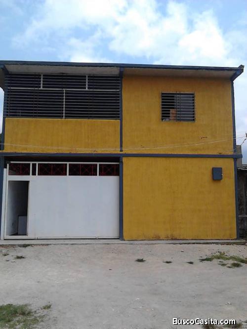 Casa de 2 plantas Naguanagua