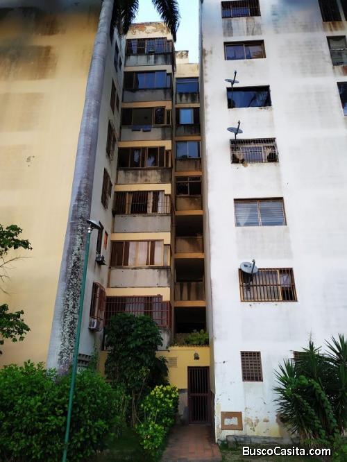 Zoraida Araujo Vende Apartamento en Urb. Las Palmeras Naguanagua