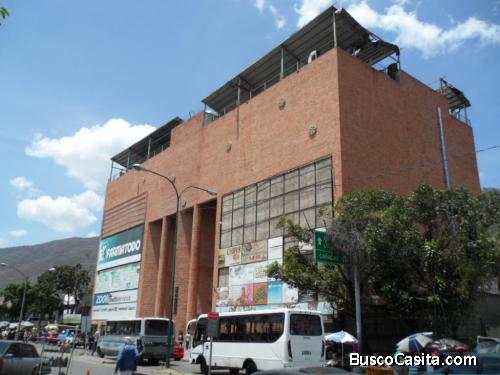 Vendo Local comercial N° 59 C.C. Caricuao Plaza