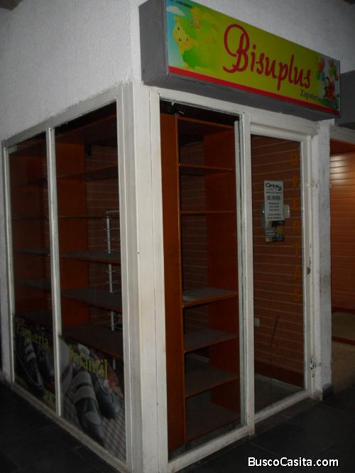 Vendo Local comercial N° 103 C.C. Caricuao Plaza