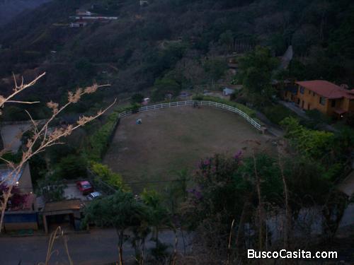 Vendo Terreno en Caicaguana 1241m2