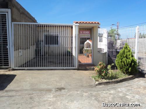 ACOGEDORA CASA EN URB YARA YARA 2