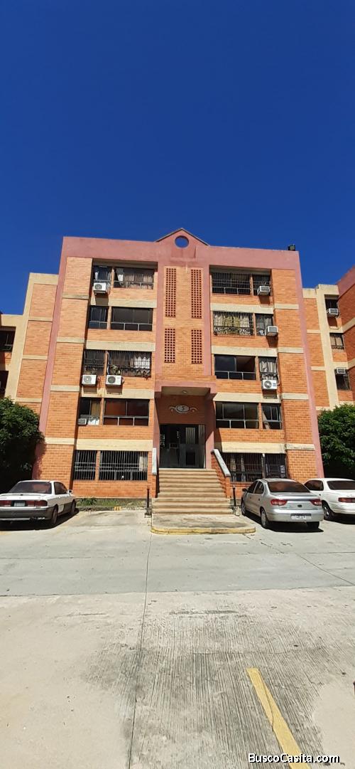 Zoraida Araujo Vende Apartamento en Tazajal Naguanagua