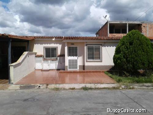 Casa en Venta en Villas de Yara