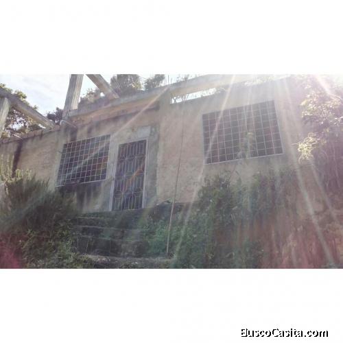 Casa en obra gris en zona rural del hatillo -Sabaneta