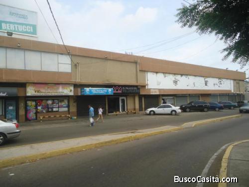 ALQUILO LOCAL PARA OFINA O COMERCIO