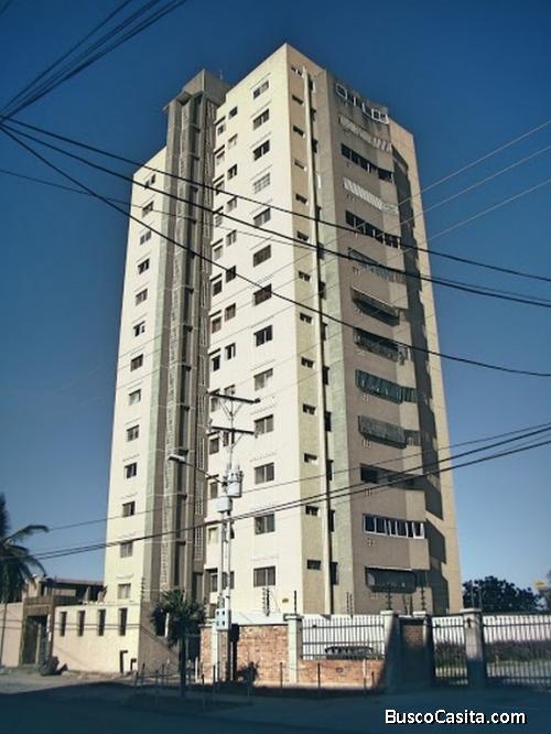 SuEspacio Bienes Raíces,C.A Alquila Apartamento - Av. Andrés Bello