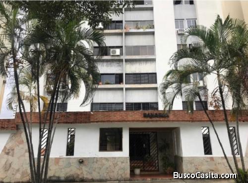 Apartamento en Venta Urb. Valles de Camoruco, Valencia. YB19-28