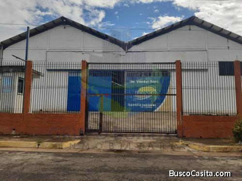 Galpon en zona industrial los pinos