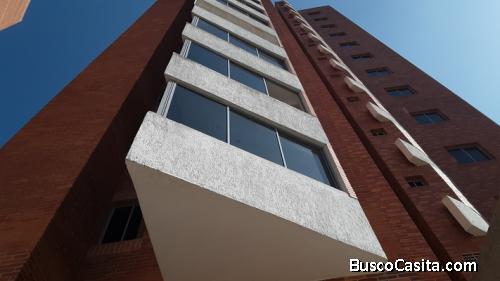 SKY GROUP Vende apartamento Mañongo detras de Bio FOA-887