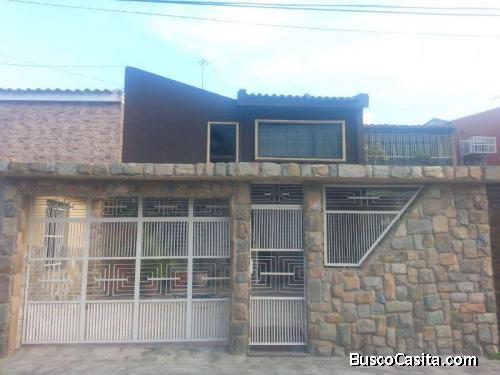 Zoraida Araujo Vende Casa en Bosqueserino San Diego