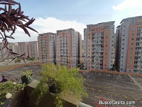 Zoraida Araujo Vende Apartamento en Montemayor San Diego
