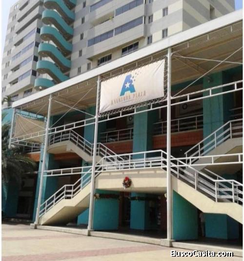 Local en Aventura Plaza