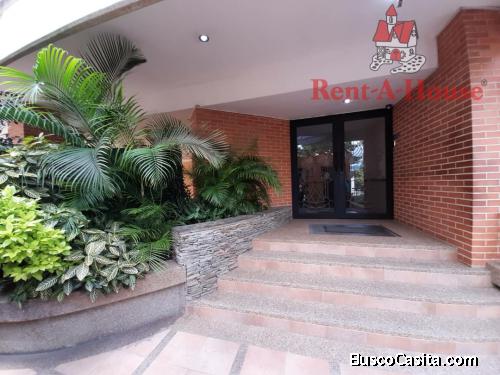 Rentahouse ofrece bello apartamento en la Trigaleña Code 20-8542 Annic Coronado 04244714342