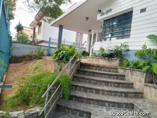 Venta de quinta Av Victoria