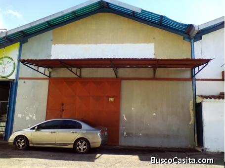 Alquiler de Galpón Industrial en Unare II