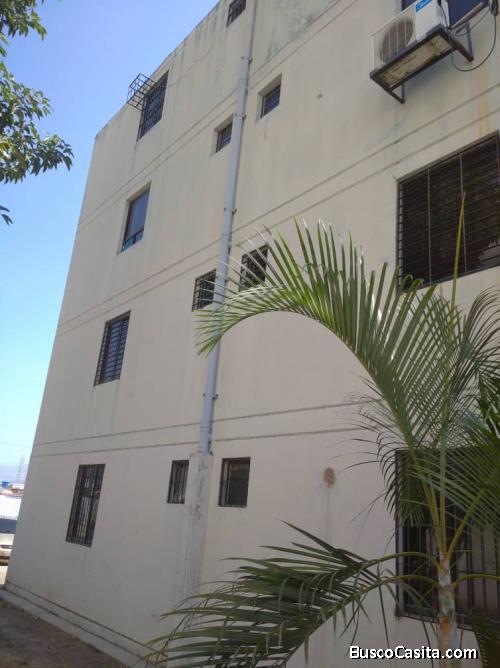 Vende Apartamento en Buenaventura de 60mts2 en obra blanca