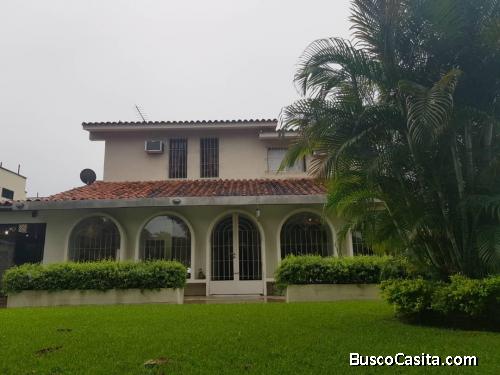 CASA EN LA VIÑA. FOC - 579