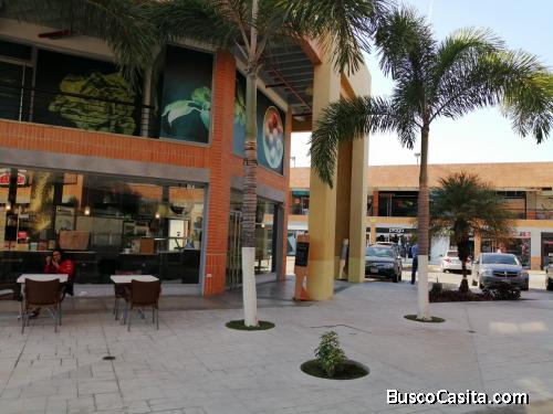 Local comercial ubicado en el CC Los Jarales San Diego 