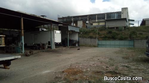 GALPON DE 1500MTS, CON MAQUINARIA DE METALMECANICA