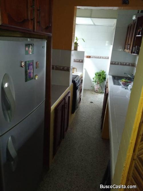 Vende Apartamento en Monteserino San Diego