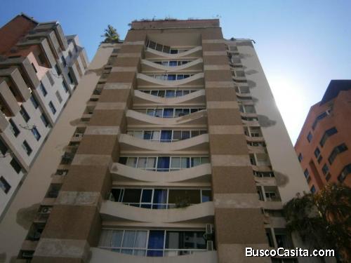 Apartamento en Venta El Bosque Valencia 20-11037 PRR Rosangel Parraga +58-414-4266693