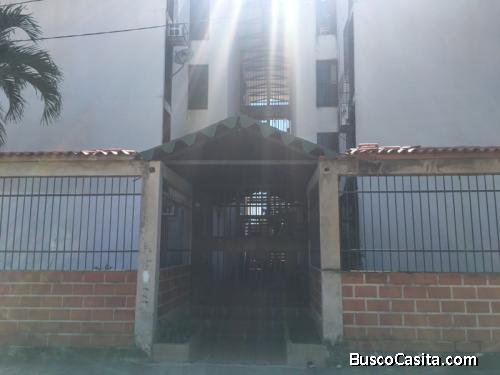 Zoraida Araujo Vende Apto. en Los Guayos