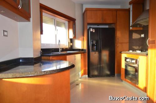 Se Vende Apartamento en Lago Park Ubicado en la Av. Milagro Maracaibo