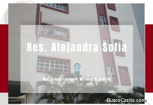 Se Vende Apartamento en ALEJANDRA SOFIA en Gris Av. Goajira con milagro norte. 