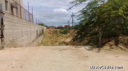 SE VENDE TERRENO AV. EL MILAGRO MARACAIBO