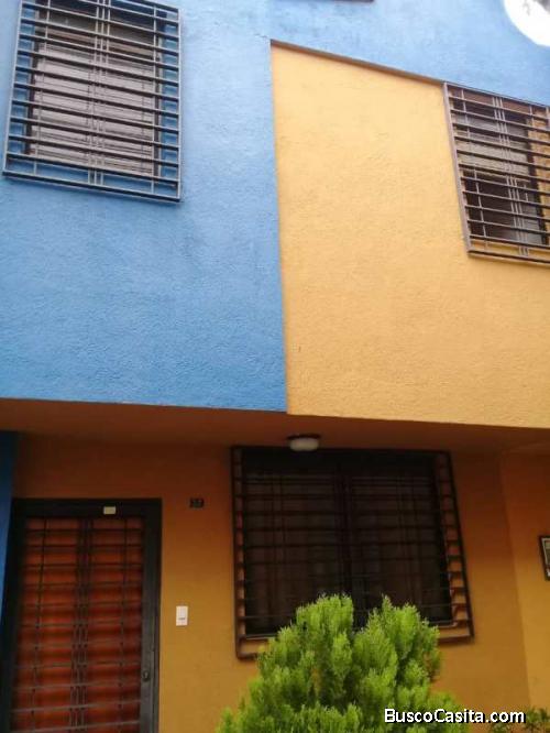 Zoraida Araujo Vende Casa en Villas del Norte Naguanagua