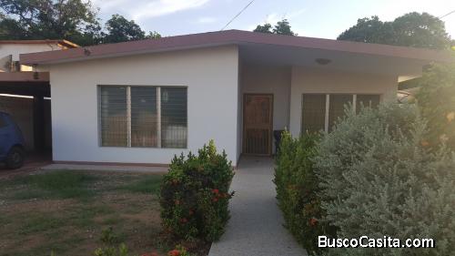 MD TE ALQUILA CASA EN  AYACUCHO API 5237