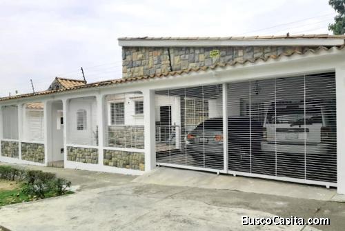 Rosangela Mendoza Vende Casa Urb. El Parral Valencia - RCS19