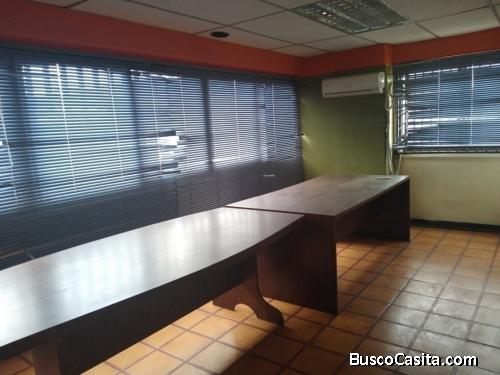 OFICINA ALQUILER CENTRO BARQUISIMETO API 4738